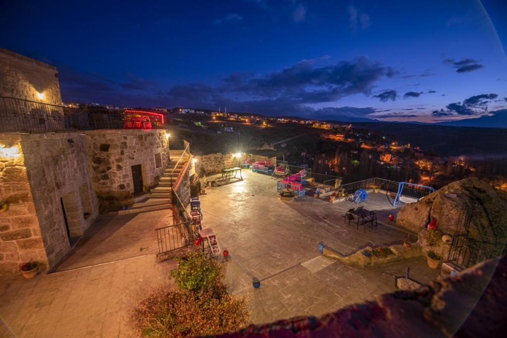 Cappadocia Antique Gelveri Cave Hotel Güzelyurt Dış mekan fotoğraf